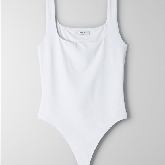 BNWOT Aritzia Square-neck tank bodysuit - Picture 3 of 4